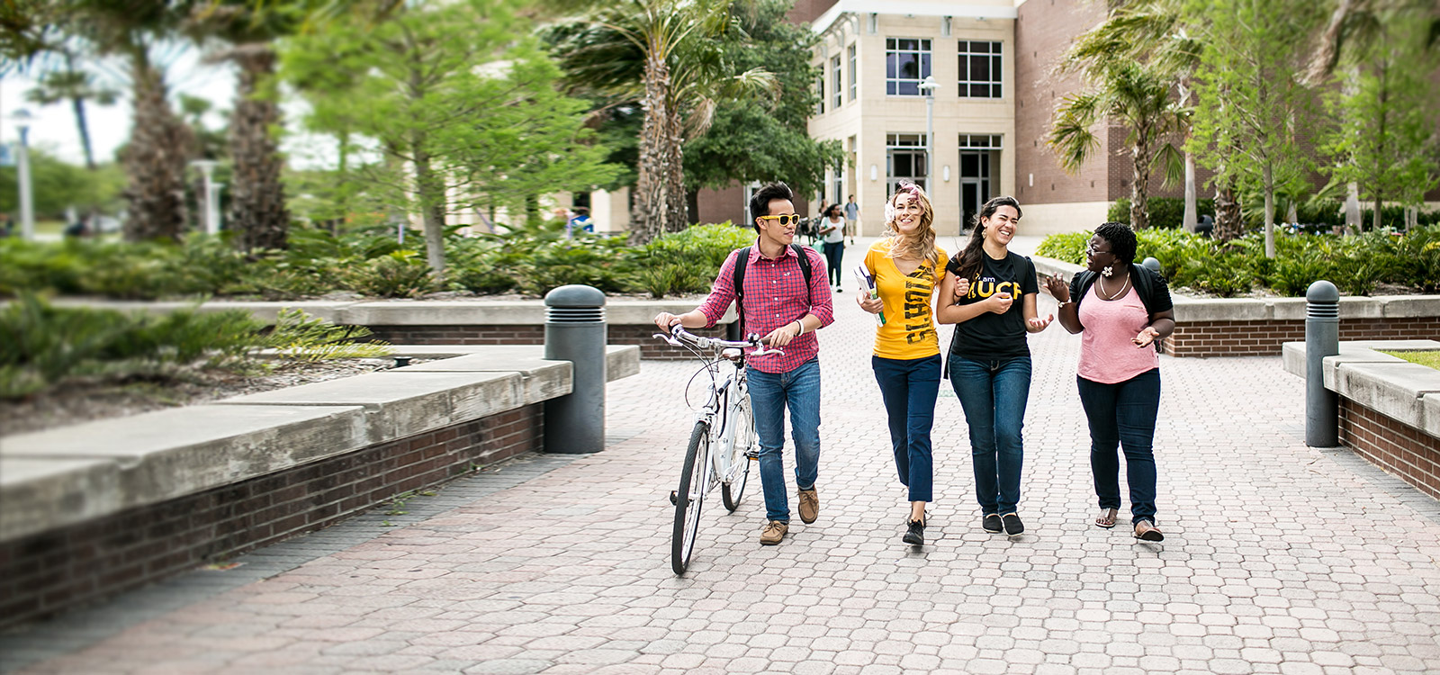 Diverse group of UCF students walking to class